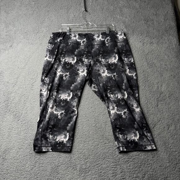 Danskin Leggings Women's 2XL Black and White Floral Athletic Drawstring Capri - Picture 1 of 5